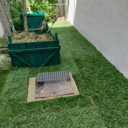 Stilvolle Wohnung Mit Terrasse/Garten Viena Exterior foto